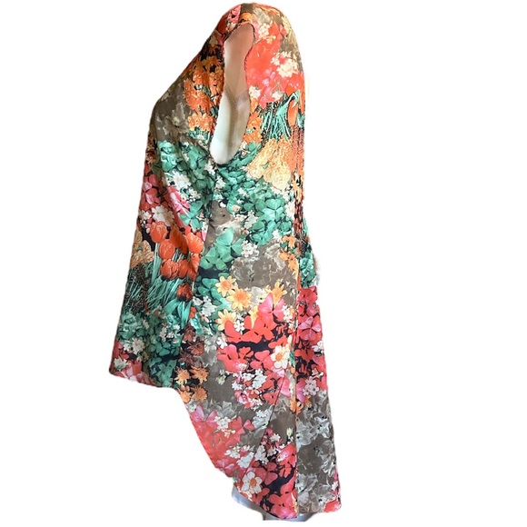 M M Couture colorful floral print high low blouse size medium - Picture 4 of 5